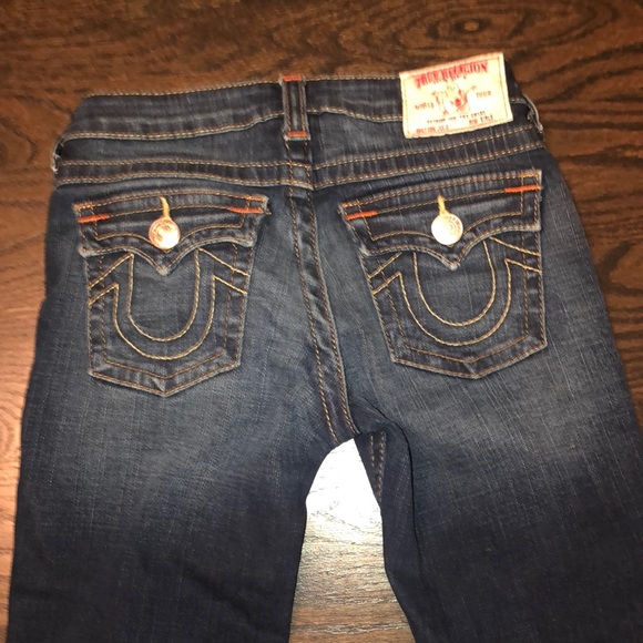 Low wasted dark wash true realign jeans - Picture 5 of 6